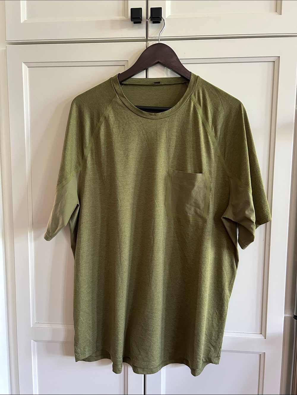 lululemon athletica Olive Green Short Sleeve Pocket Tee Ventilated hiking